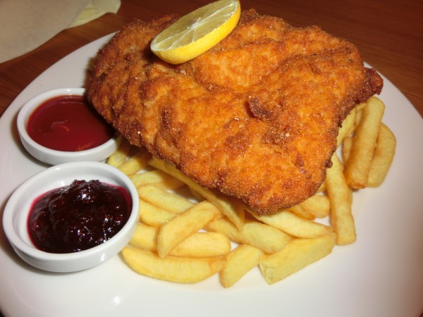 Cordon Bleu vom Schwein mit einem absolut genialen Bergkäse! - DorfMitte - Koblach