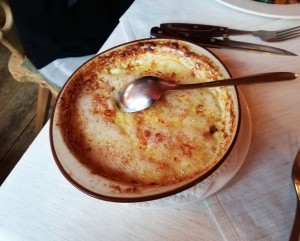 Erdäpfelgratin einfach herrlich - Gasthaus Alpenblick - Lech am Arlberg