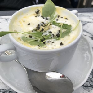 Australische Kürbis Zimtsuppe - Cafe-Konditorei, Restaurant Alt-Wien - Keutschach