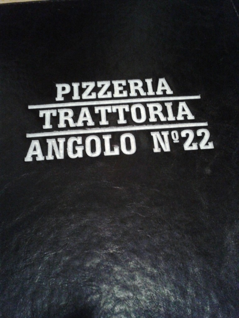 Pizzeria Angolo 22 - Ledergebundene Speisekarte - Pizzeria Trattoria Angolo N 22 - Wien