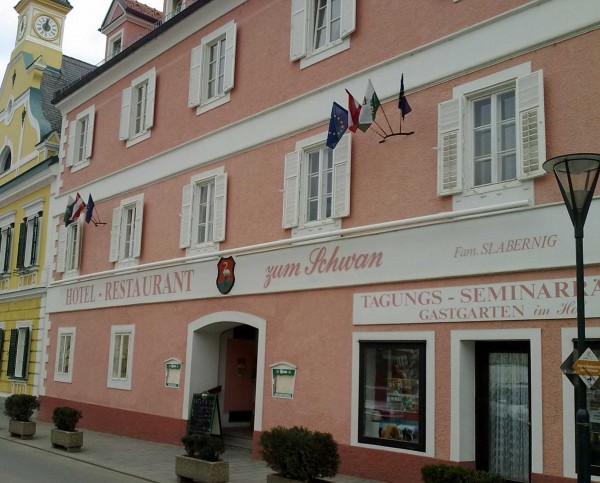 Hotel Restaurant zum Schwan - Schwanberg