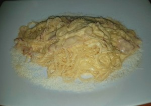 Spaghetti Carbonara (nicht original und zuviel Sahne)