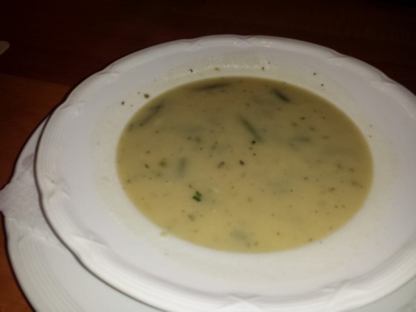 Wiener Fisolencremesuppe, herrlich - Karlwirt - Perchtoldsdorf