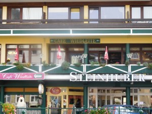 Das Cafe befindet sich im 1. Stock - Cafe Wiedleite - Bad Aussee