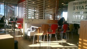 Innenbereich - McDonald's - Stockerau