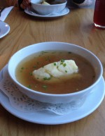 Grießnockerlsuppe - Zur Herknerin - Wien