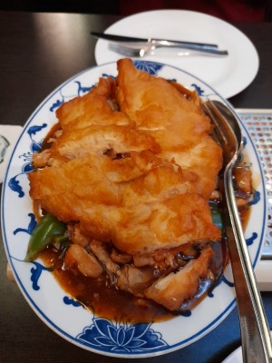 Knuspriges Hühnerfleisch - China Restaurant Sunrise - Hainfeld
