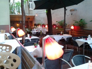 Restaurant ON Gastgarten - ON - Wien