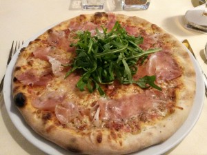 Pizza Castello (Rucola, Rohschinken) - Castello - Seiersberg