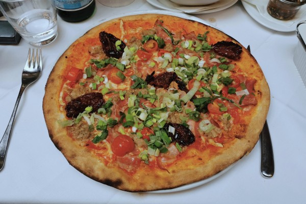 Danieli - Pizza Garibaldi - sehr gut und toller Geschmack - Danieli - Wien