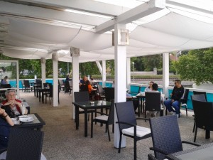 Restaurant Marina Kuchelau - Im Gastgarten (Panorama-Terrasse)