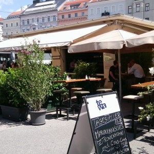Tewa Gastgarten am Marktplatz - Tewa - Karmelitermarkt - Wien