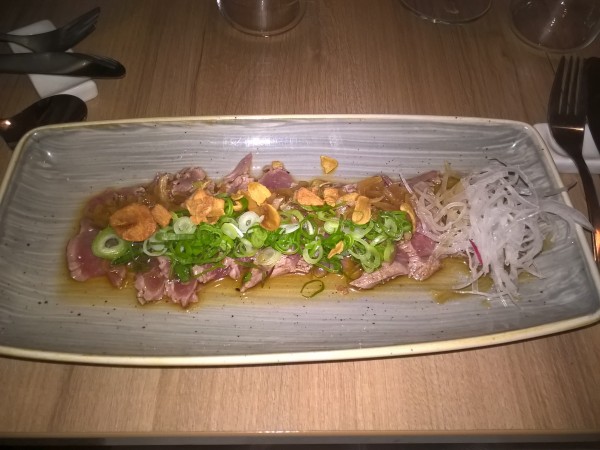 Beef Tataki: Rinderfilet Sashimi | Frühlingszwiebel
Zwiebel Ponzu Sauce | ... - Dining Ruhm - Wien