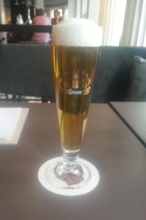 Ein Glas gut gezapftes Bier (€ 3,10) - Promenade - Graz