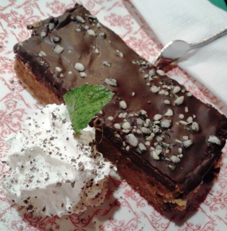 Heurigenrestaurant Brandl - Kürbis-Schokoladenkuchen mit Kürbiskernkrokant ... - Brandl - Wien