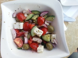 Griechischer Salat - Cafe Bistro Jedermann - Wien