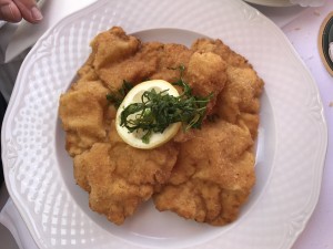Wiener Schnitzel - Gasthof Gerlinde Gibiser - Heiligenkreuz 