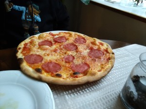 Pizza Salami - Pergola - Wien