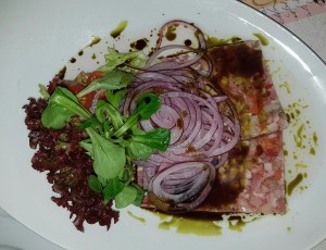 Haussülzchen mit viel rotem Zwiebel - Restaurant Schwabl - Wien