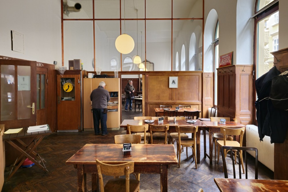 Blauensteiner - Vorderer Gastraum - Blauensteiners Gasthof Zur Stadt Paris - Wien