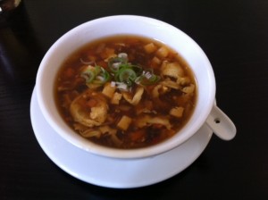 Sauerscharfe Suppe