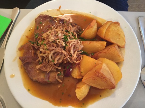 Zwiebelrostbraten - Café Korb - Wien