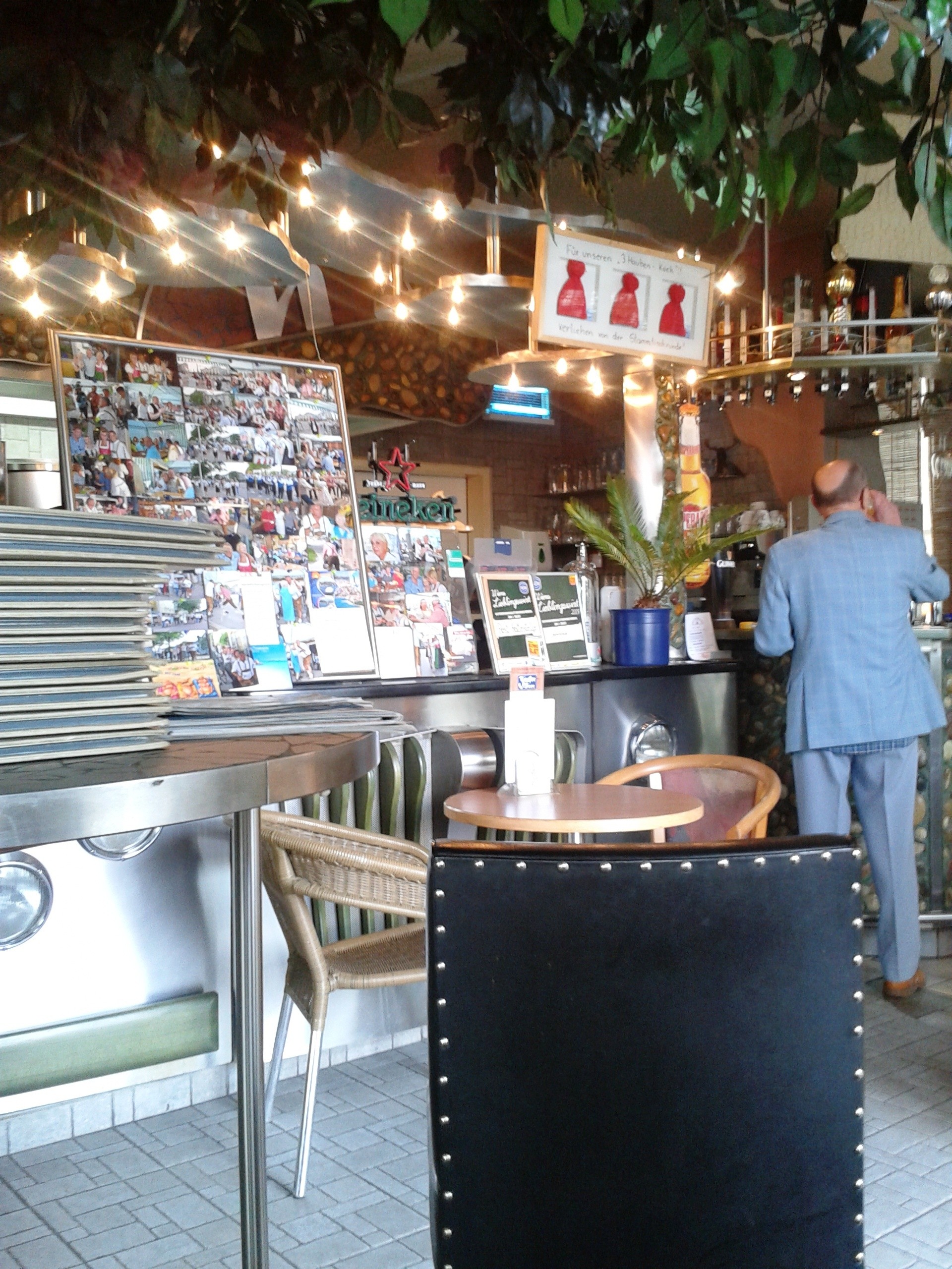 Café Restaurant Haltestelle Im Lokal - Café Restaurant Haltestelle - Wien