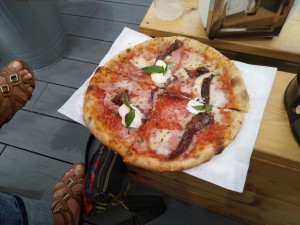 Pizza La Beinschinken - Bros. Pizza - Wien