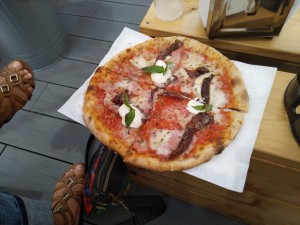 Pizza La Beinschinken