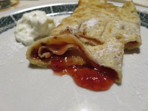 Palatschinke mit Erdbeermarmelade - Gasthaus Haschka - Wien