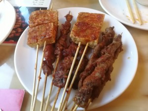 Tofu, Herz und Magen vom Huhn und Lamm... meine Favoriten des Abends - Feine Sichuan Küche - Wien