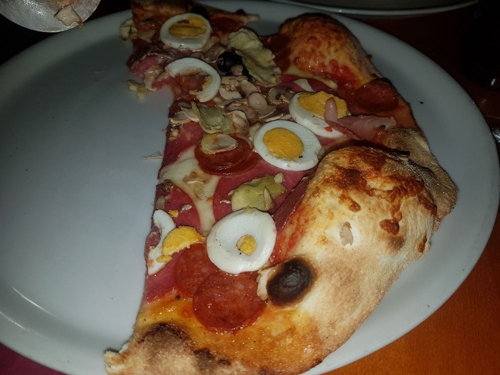 Halbe Pizza Per Tutti - Pizza Per Tutti - Eugendorf
