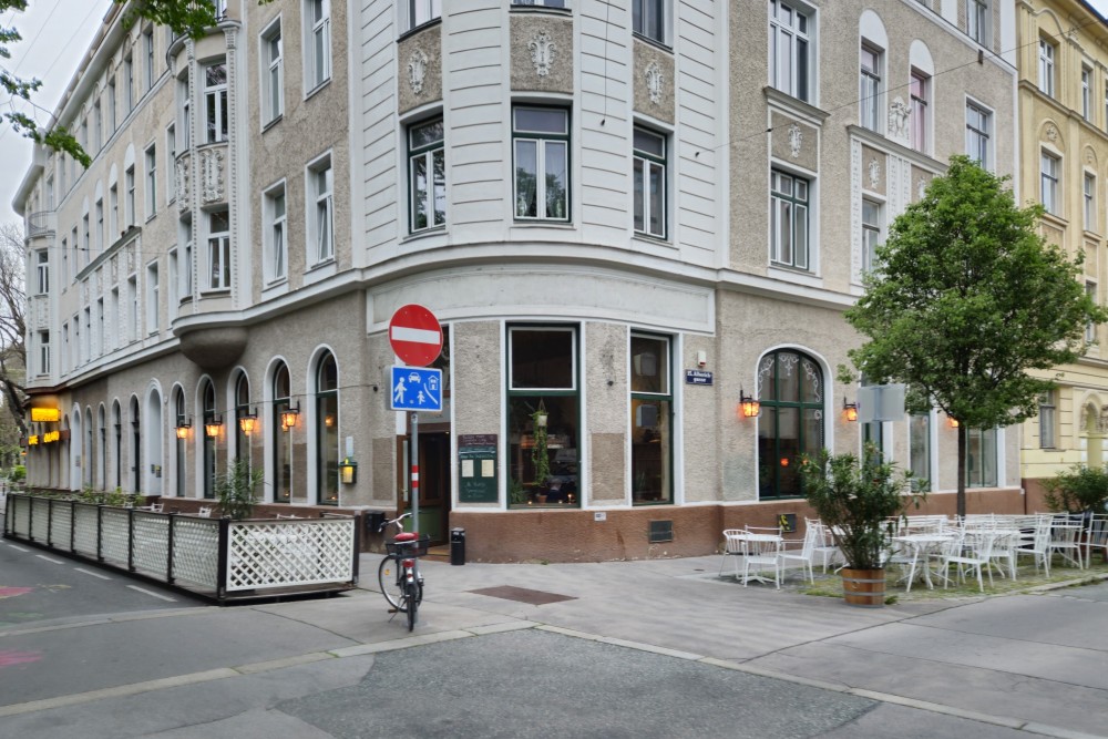Restaurant Mader - Schanigärten für die schönere Jahreszeit - Restaurant Mader - Wien
