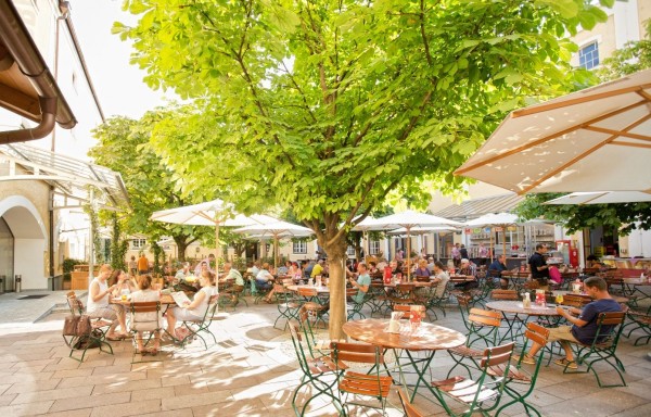 Der Biergarten - Stiegl Brauwelt - Salzburg