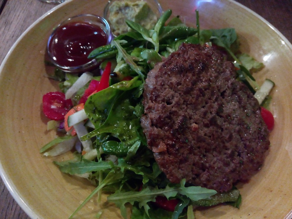 Naked Burger mit Rinderpatty - Burger's Bar - Wien