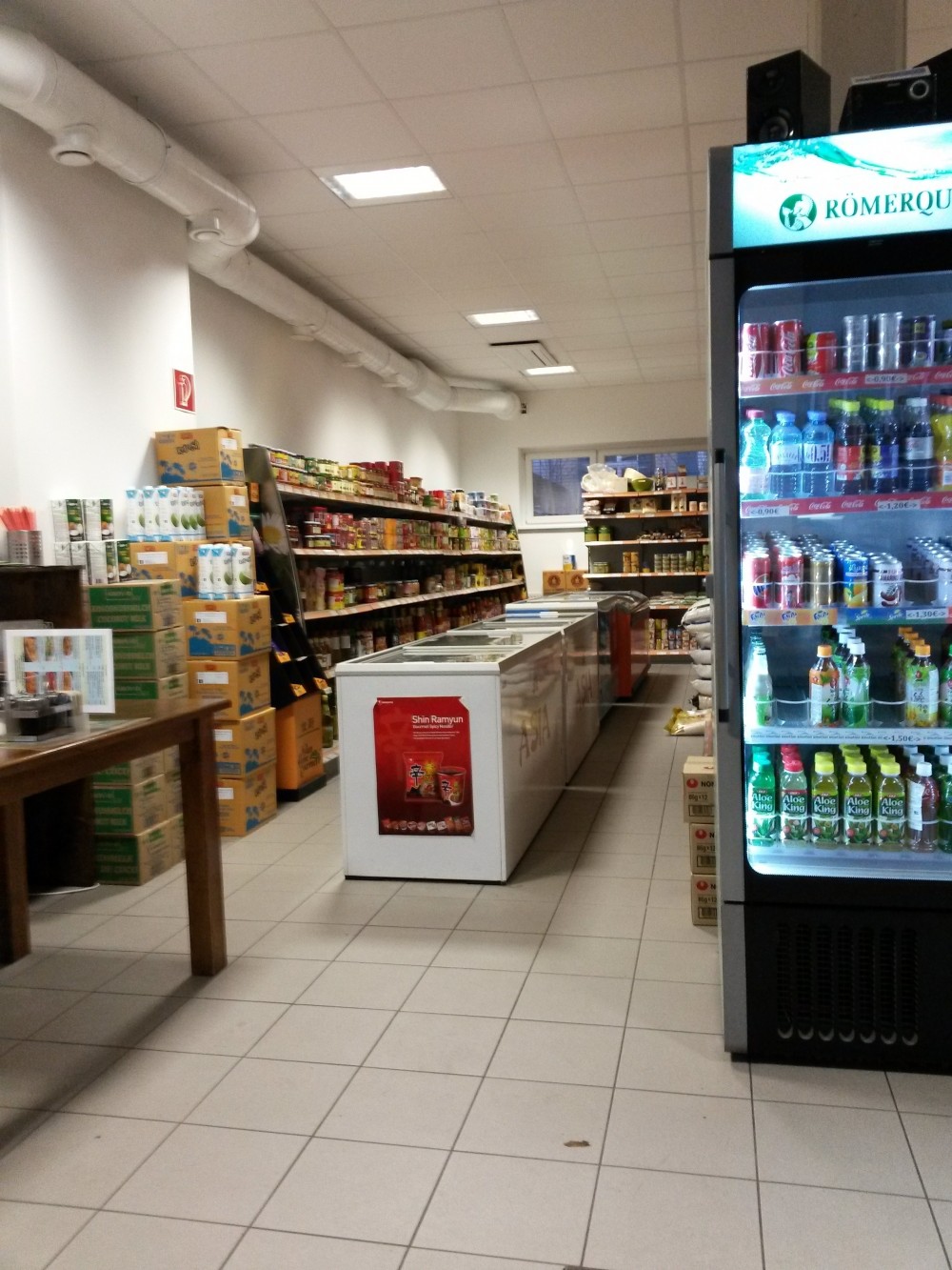 Shopbereich - Asia Minimarkt - Graz