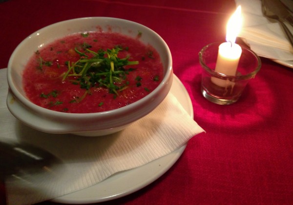 Rote Rüben Suppe - Wratschko - Wien