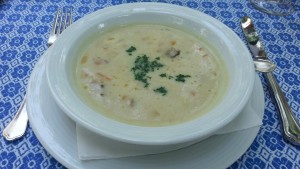 Erdäpfelsuppe mit Pilzen - Loibnerhof - Dürnstein