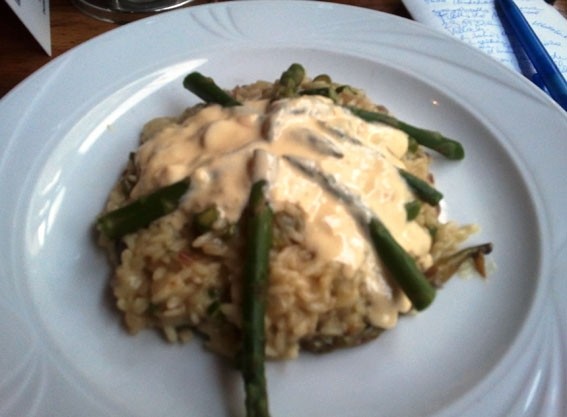 Spargelrisotto mit Parmesancreme - I Carusi - Wien