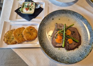 Tafelspitz (Rösti, Schnittlauchsauce, Semmelkren) 22,40 - Restaurant & Vinothek Unger - Pitten