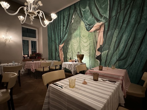 Ambiente - neu, etwas eleganter. - Masaniello - Wien