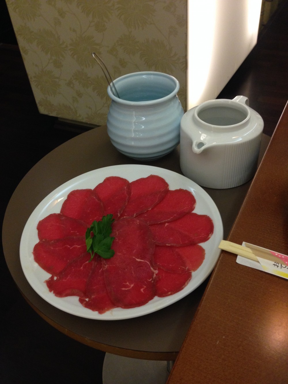 Shabu Shabu Rindfleisch, zart geschnitten - Nihon Bashi - Wien
