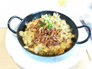 Hausgemachte Käsespätzle  - Stubenberghaus - St. Radegund