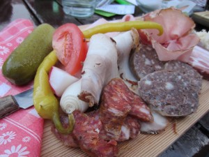 Bretteljause - ganz schön schweinisch - ARTNER - Heuriger im alten Bauernhof - Höflein - Carnuntum