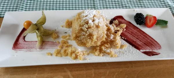 Marillenknödel - Gasthaus Kuglhof - Salzburg