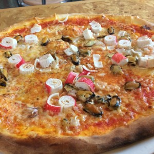 Pizza Frutti di Mare (Oktober 2016) - Pizzahaus Paola - Wien