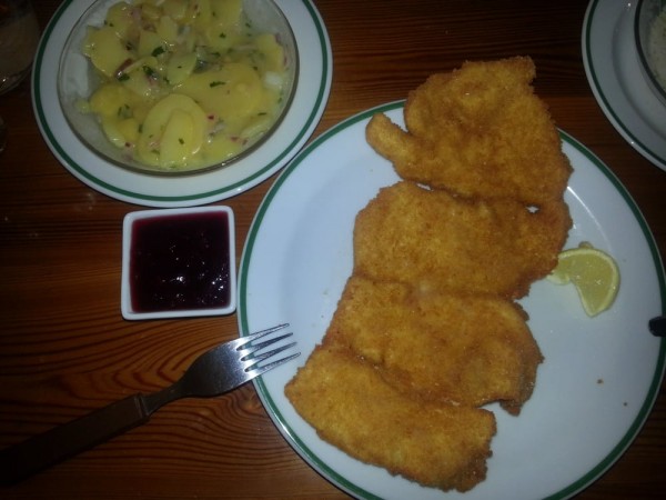 Hühnerschnitzel - Weinbau Weindorfer - Wien