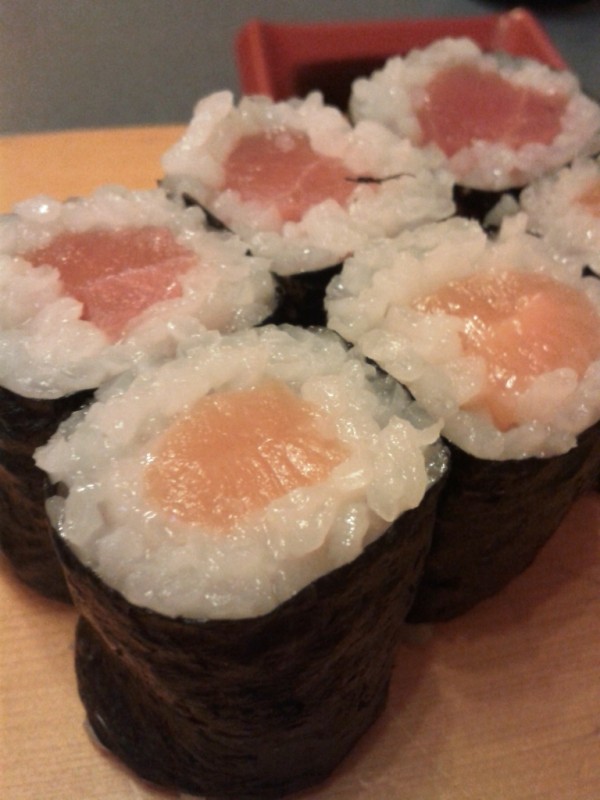 Akafuk - Sake-Maki & Tekka-Maki (EUR 4,10 Lachs, EUR 4,50 Thuna je 6 Stk.) - Akafuk Sushi - Wien