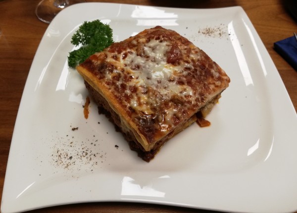 gelungenes Moussaka - Favvas Gourmet - Wien