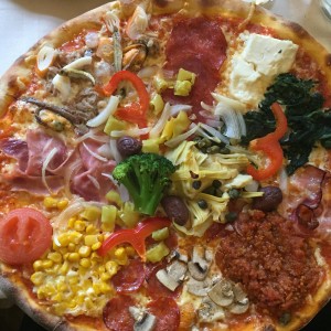 Sensation: Pizza tutto!!! - Ristorante CAORLE - Wien